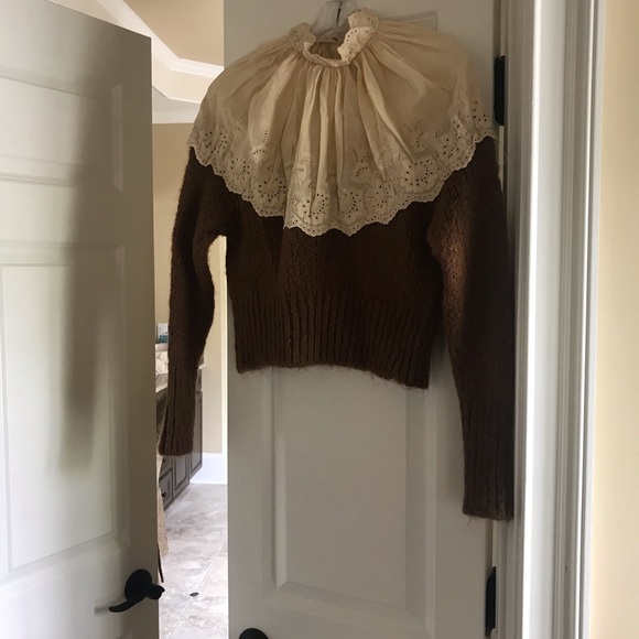 Zara Sweater - Picture 4 of 4